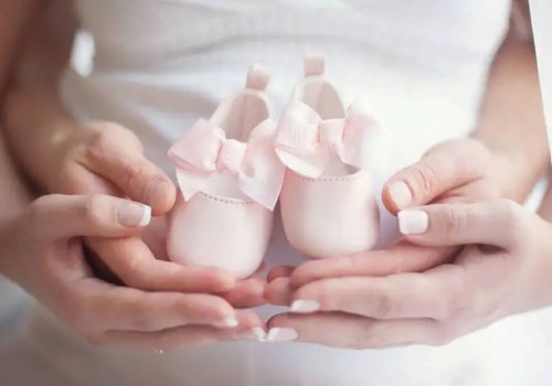母乳期间发烧还能喂奶吗？能不能喂奶取决于体温